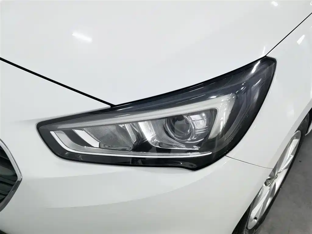 Buick Excelle 2018 15N CVT Luxury фото 7