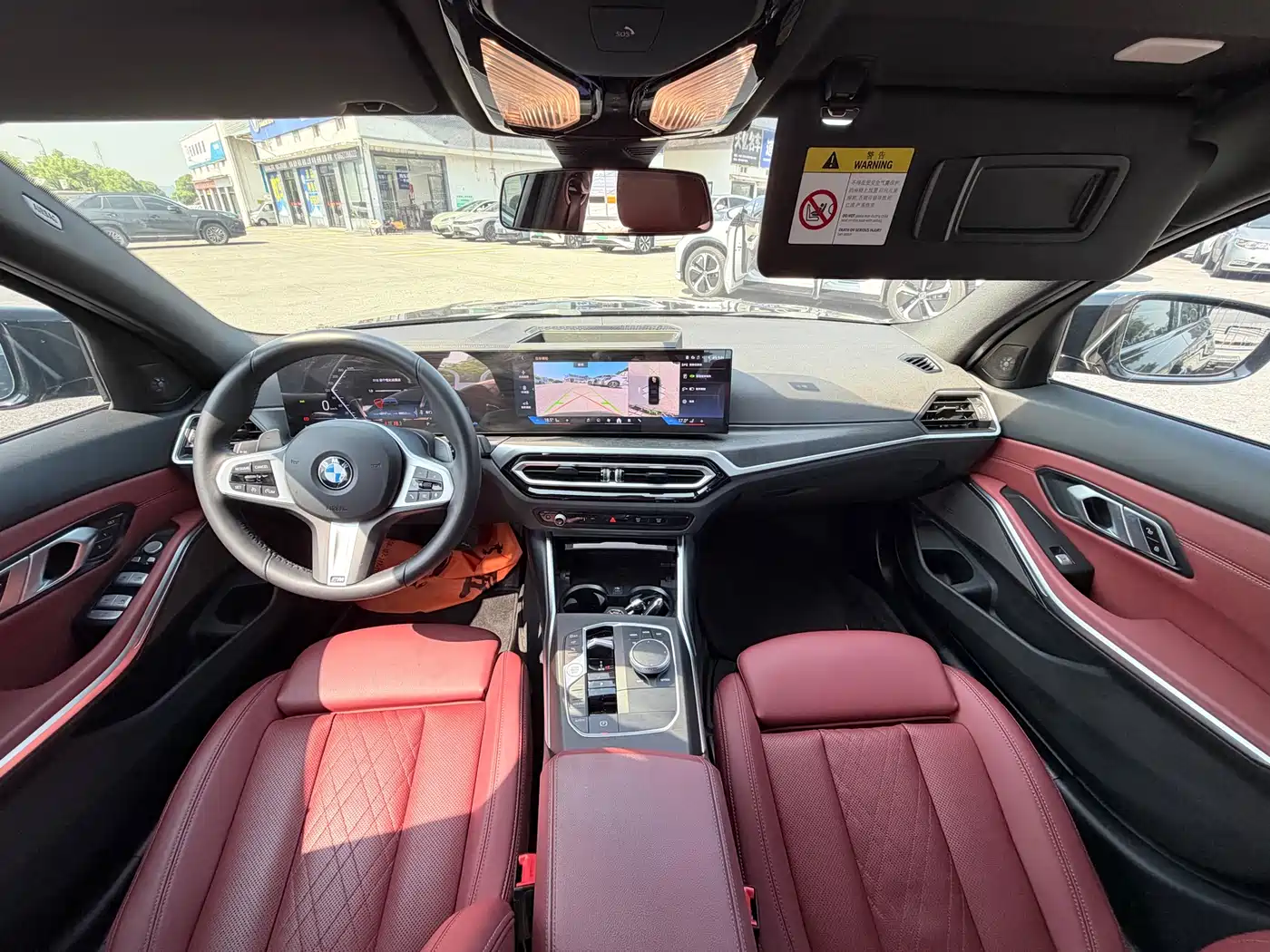 BMW 3 Series 2024 325i M Sport Shadowline Package фото 8