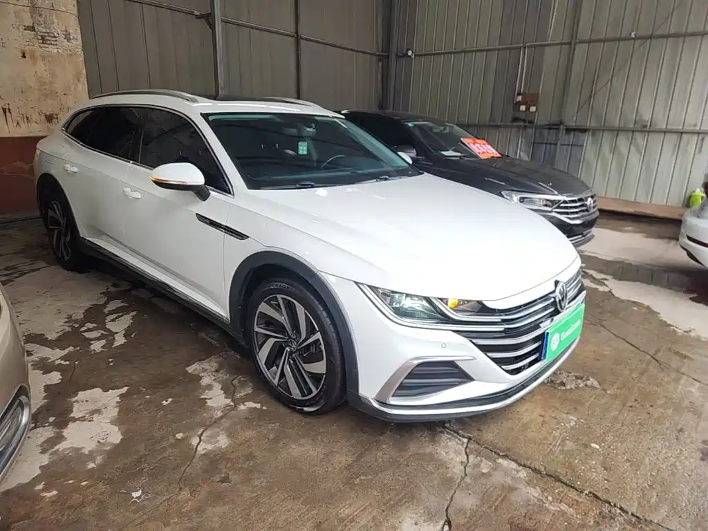 صورة 4 - Volkswagen CC