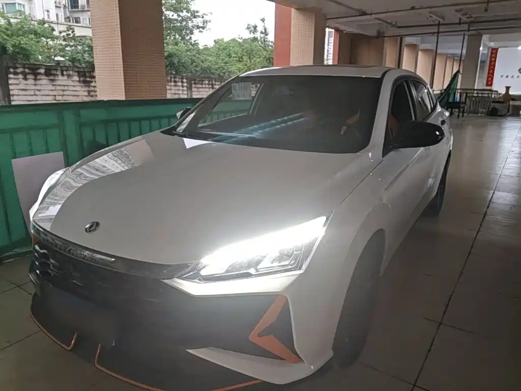 2025 Dongfeng Aeolus Yixuan