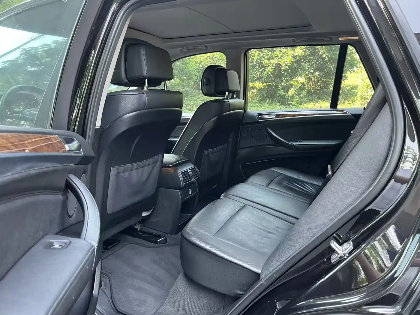 BMW X5 (Import) 2009 xDrive30i Leading фото 12