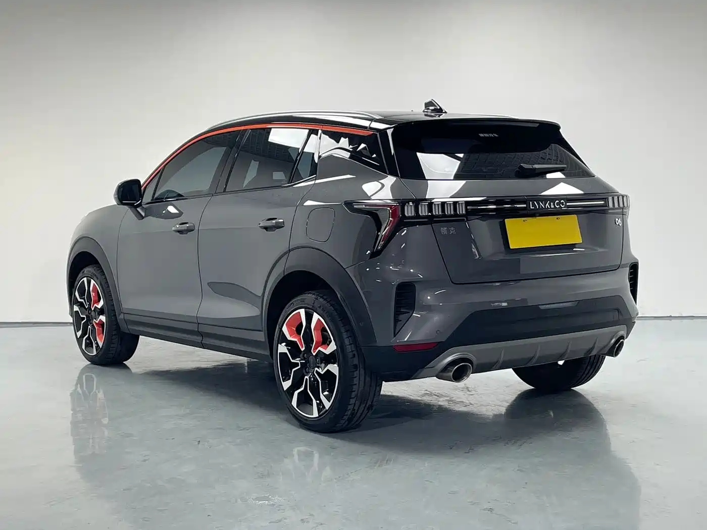 Lynk & Co 06 2023 Remix 1.5T Shine Halo фото 5