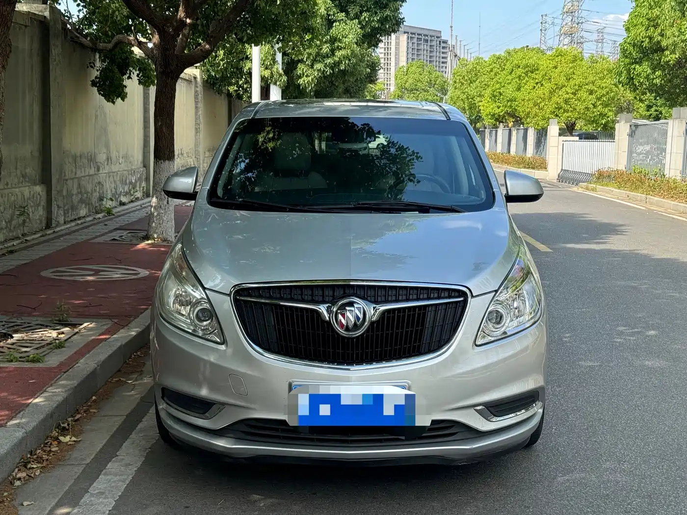Buick GL8 2017 25S Luxury China V