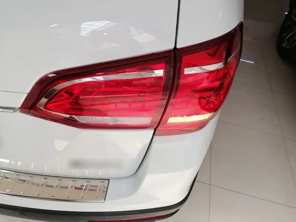 Haval H6 2018 Sport Edition 1.5T Automatic 2WD Elite China V фото 8
