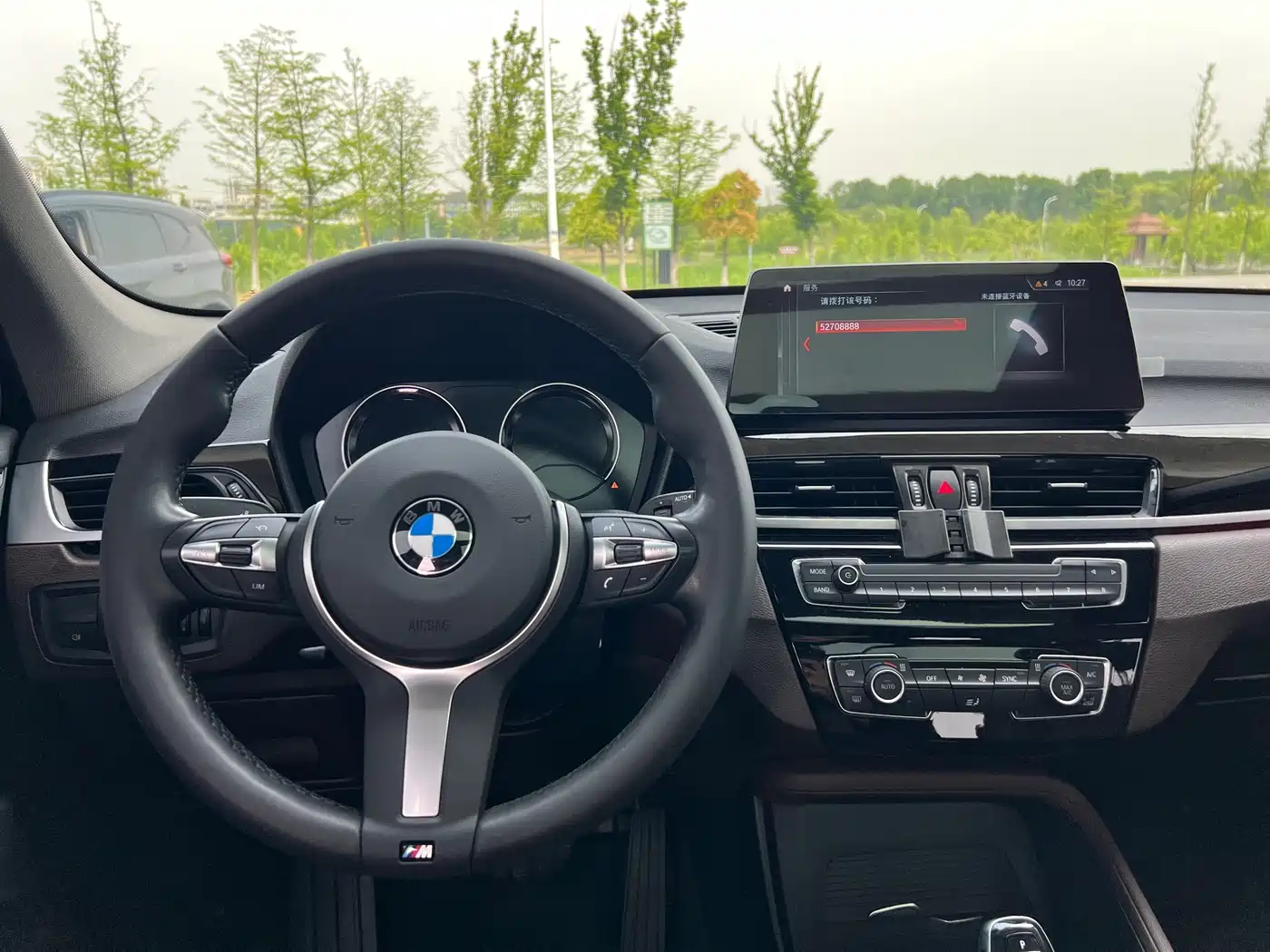 BMW X1 2022 sDrive25Li Leading фото 11