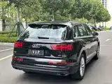 Photo 6 - Audi Q7