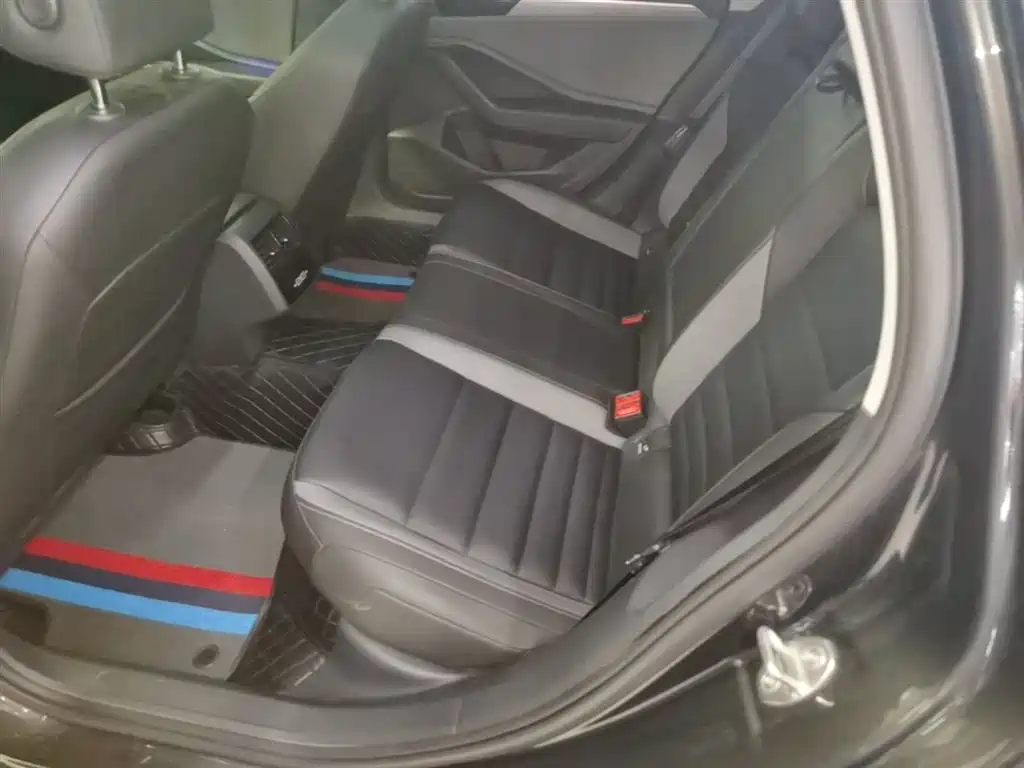 Volkswagen Sagitar 2021 280TSI DSG Comfort Smart Connect Edition фото 17