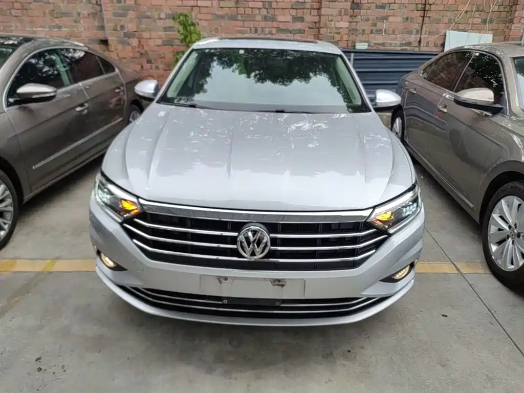Volkswagen Sagitar 2019 280TSI DSG Comfort Edition China VI фото 3