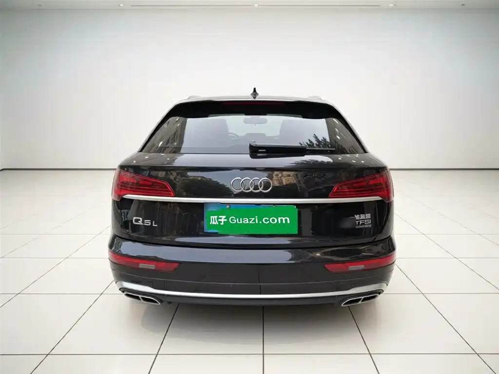 Audi Q5L 2023 40T Fashion Dynamic фото 3