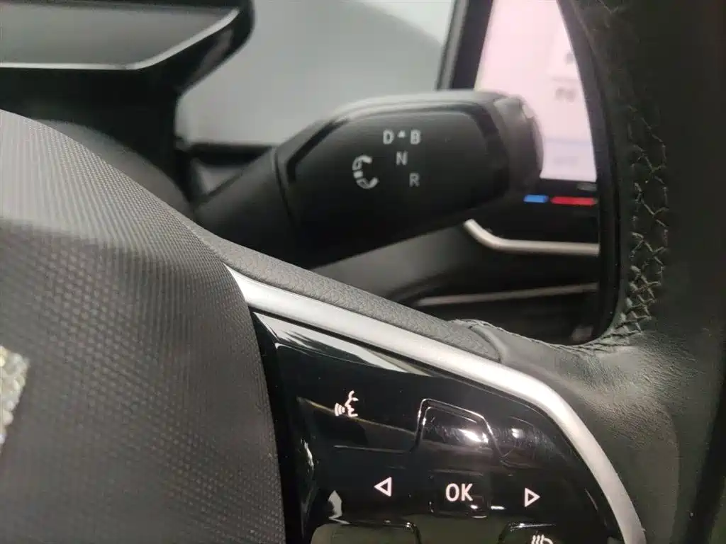 Volkswagen ID.3 2025 Smart Outstanding Edition фото 10