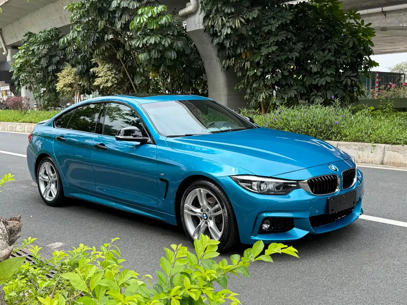 BMW 4 Series 2019 425i Gran Coupe M Sport Shadow Edition фото 3