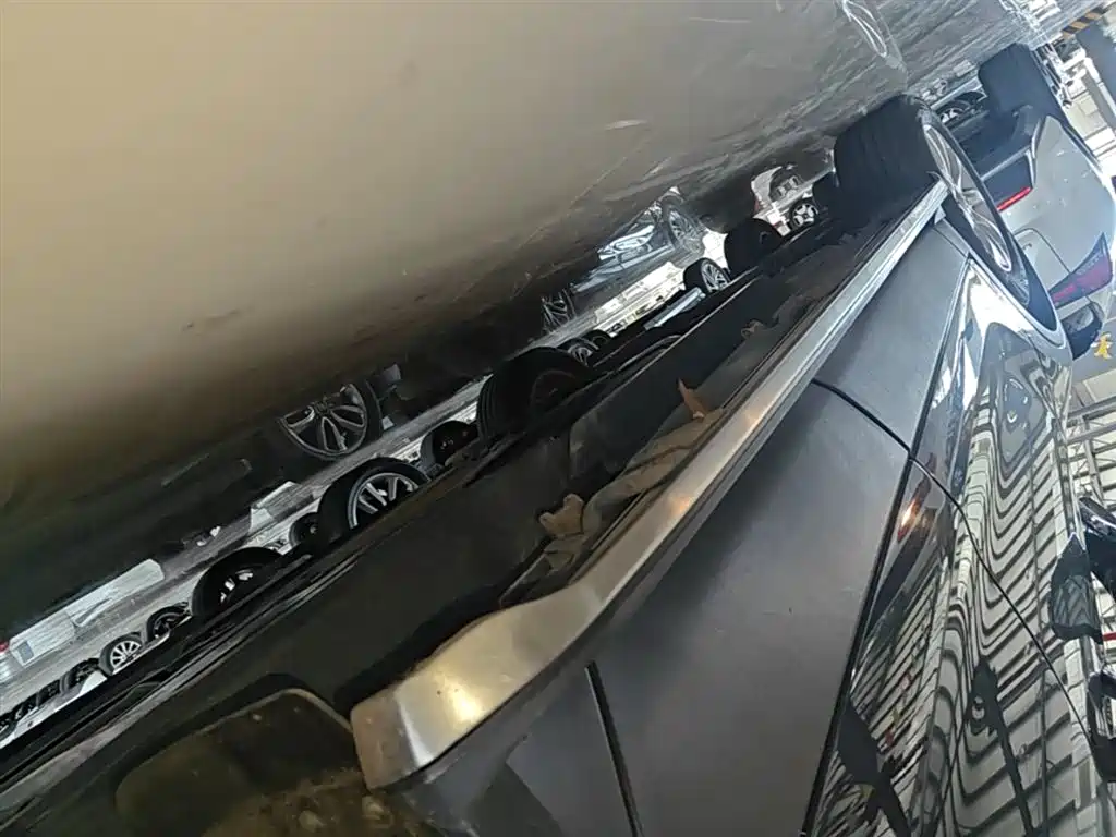 Buick Envision Plus 2020 20T FWD Leading фото 21