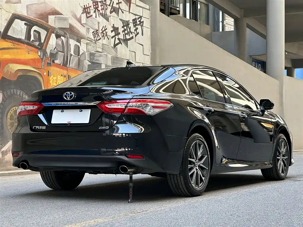 Toyota Camry 2021 2.5G Luxury Edition фото 5
