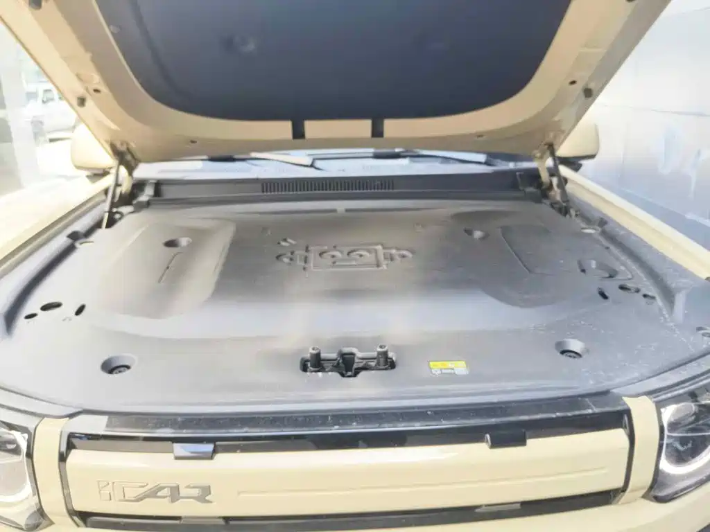 iCAR V27 2026 2026 200KM AWD Falcon 500