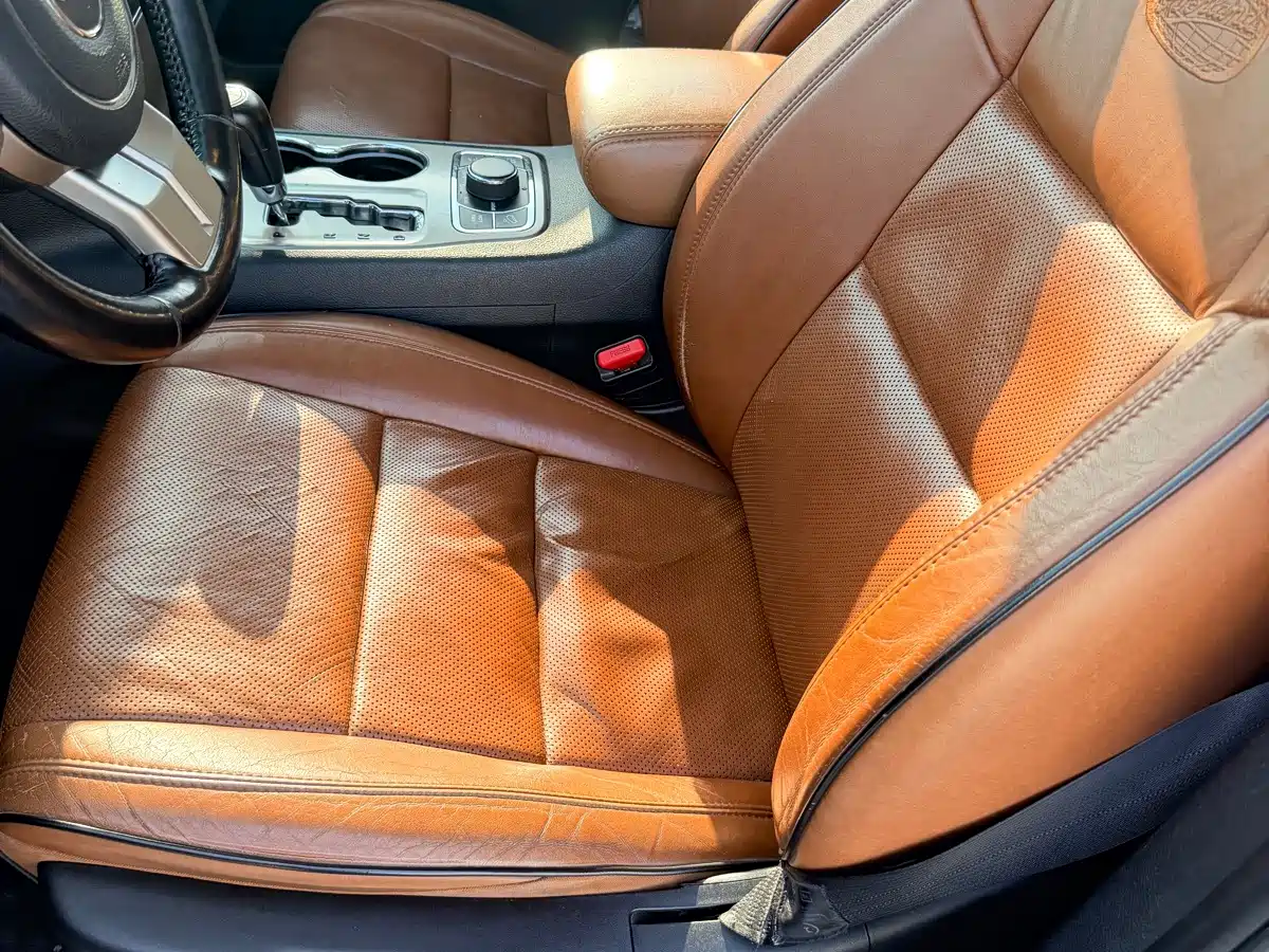 Jeep Grand Cherokee (Import) 2012 2012 3.6L Flagship Navigation Edition