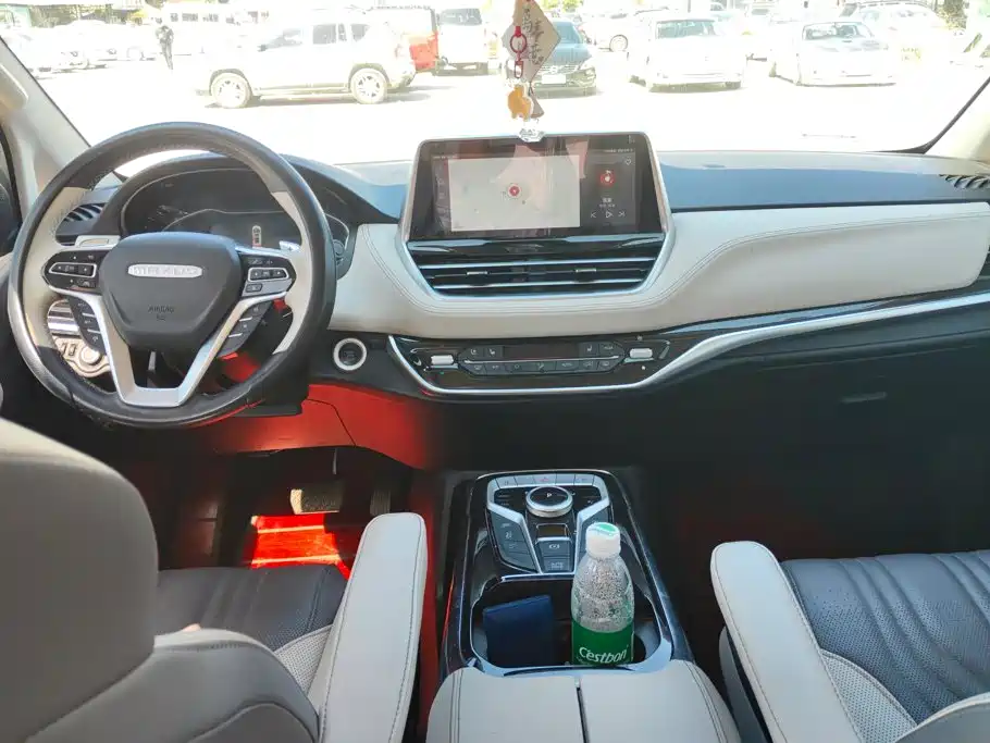 Photo 12 - Maxus G20
