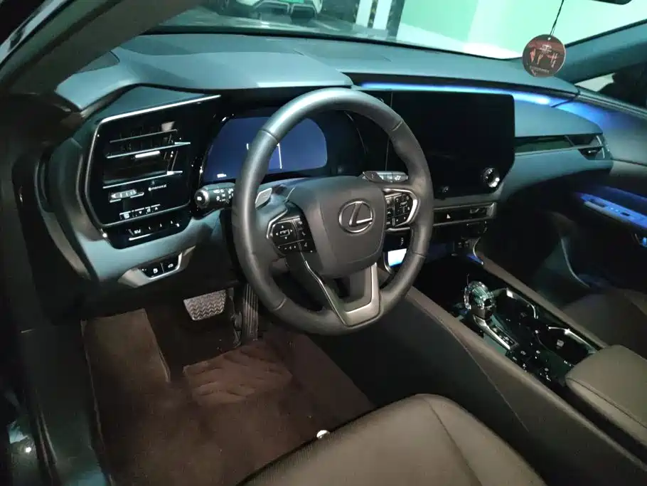 Lexus RX 2026 2026 350h AWD Refined Edition
