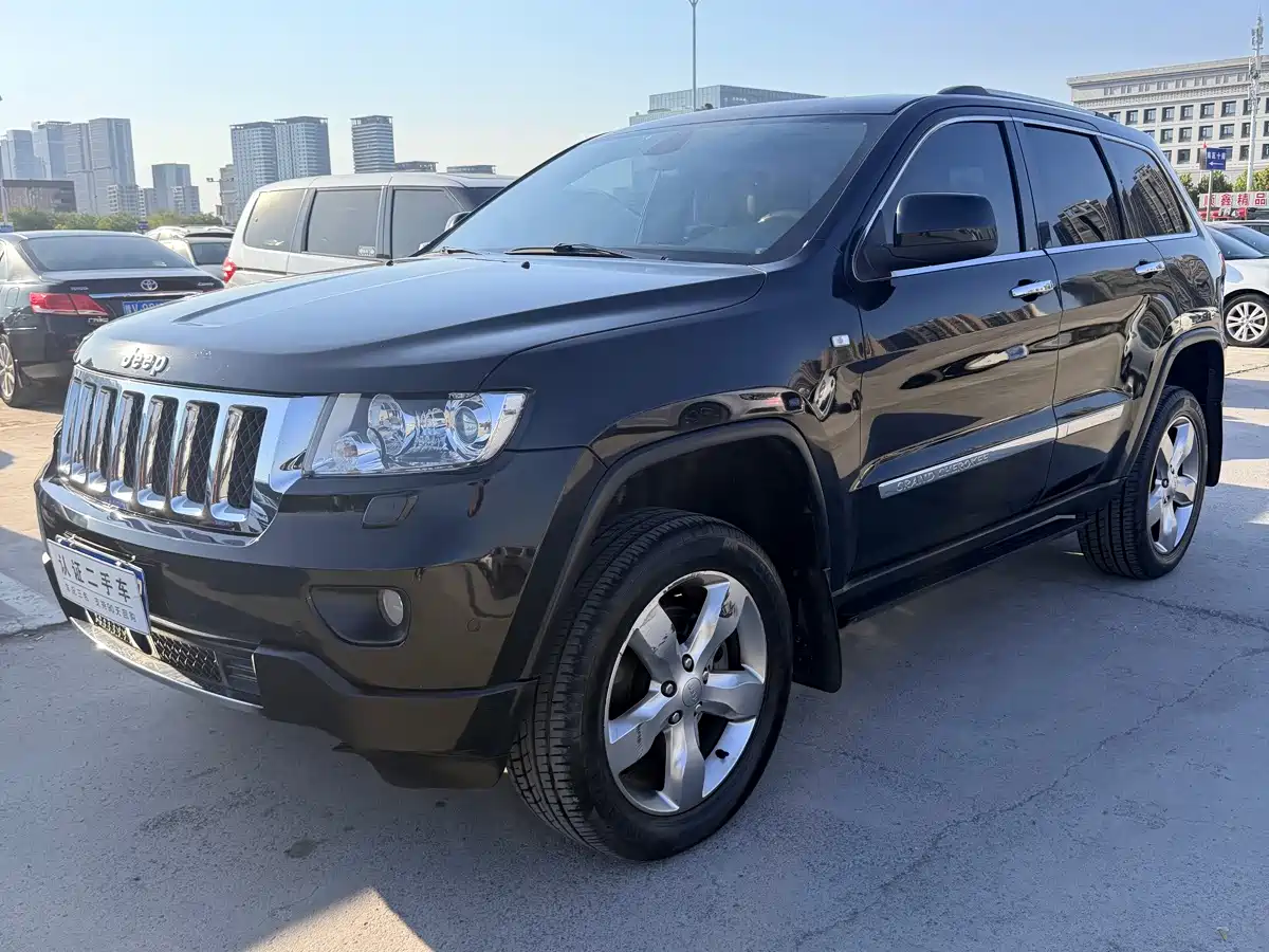 Jeep Grand Cherokee (Import) 2012 2012 3.6L Flagship Navigation Edition