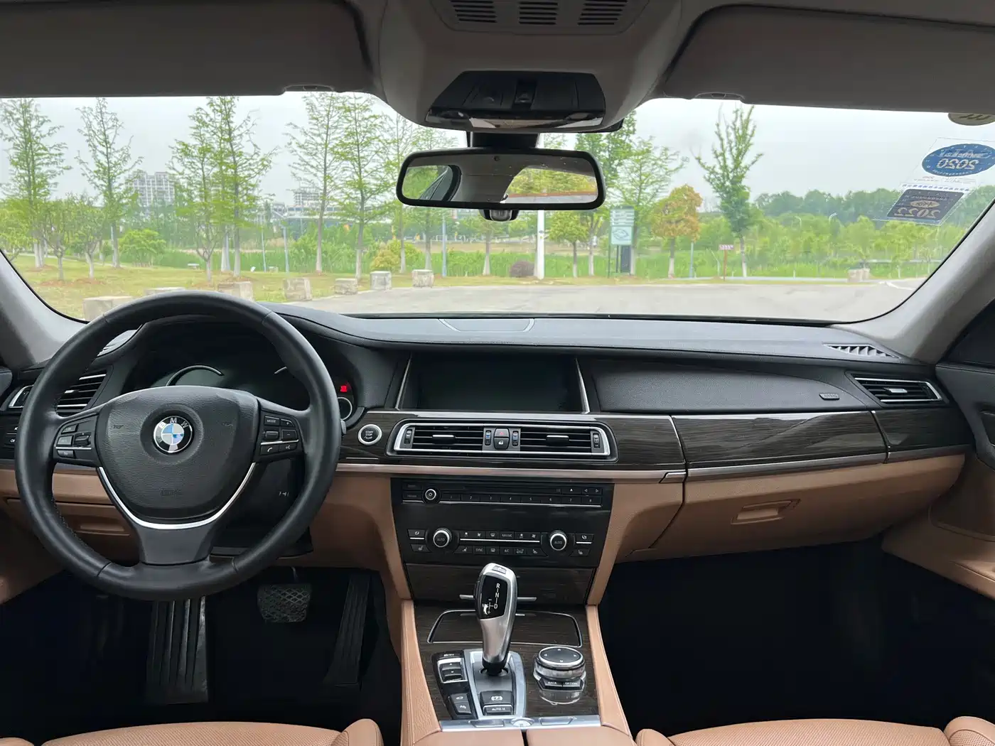BMW 7 Series 2013 Model 730Li Luxury фото 16
