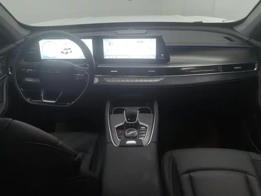 Chery Tiggo 8 PRO 2025 2025 290T 2WD Luxury Edition