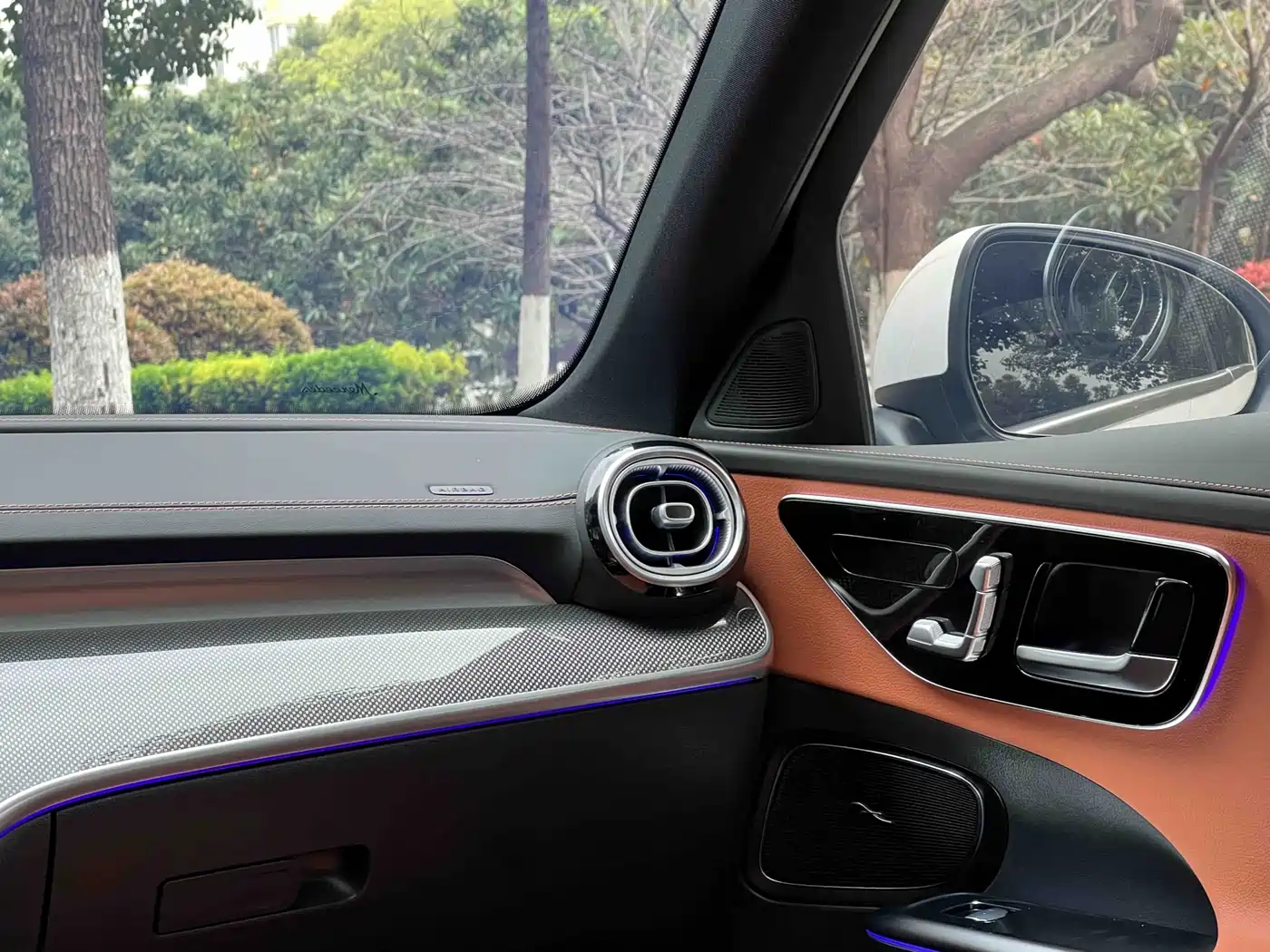 Mercedes-Benz C-Class 2023 Facelift C 260 L Sport Edition фото 17