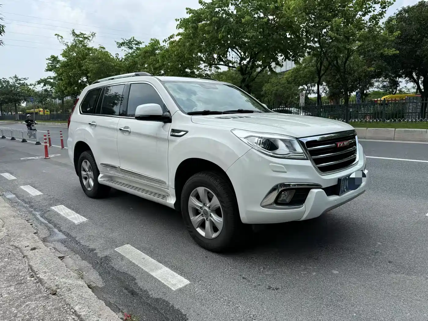 Haval H9 2015 2.0T 4WD Luxury 7-Seater фото 3