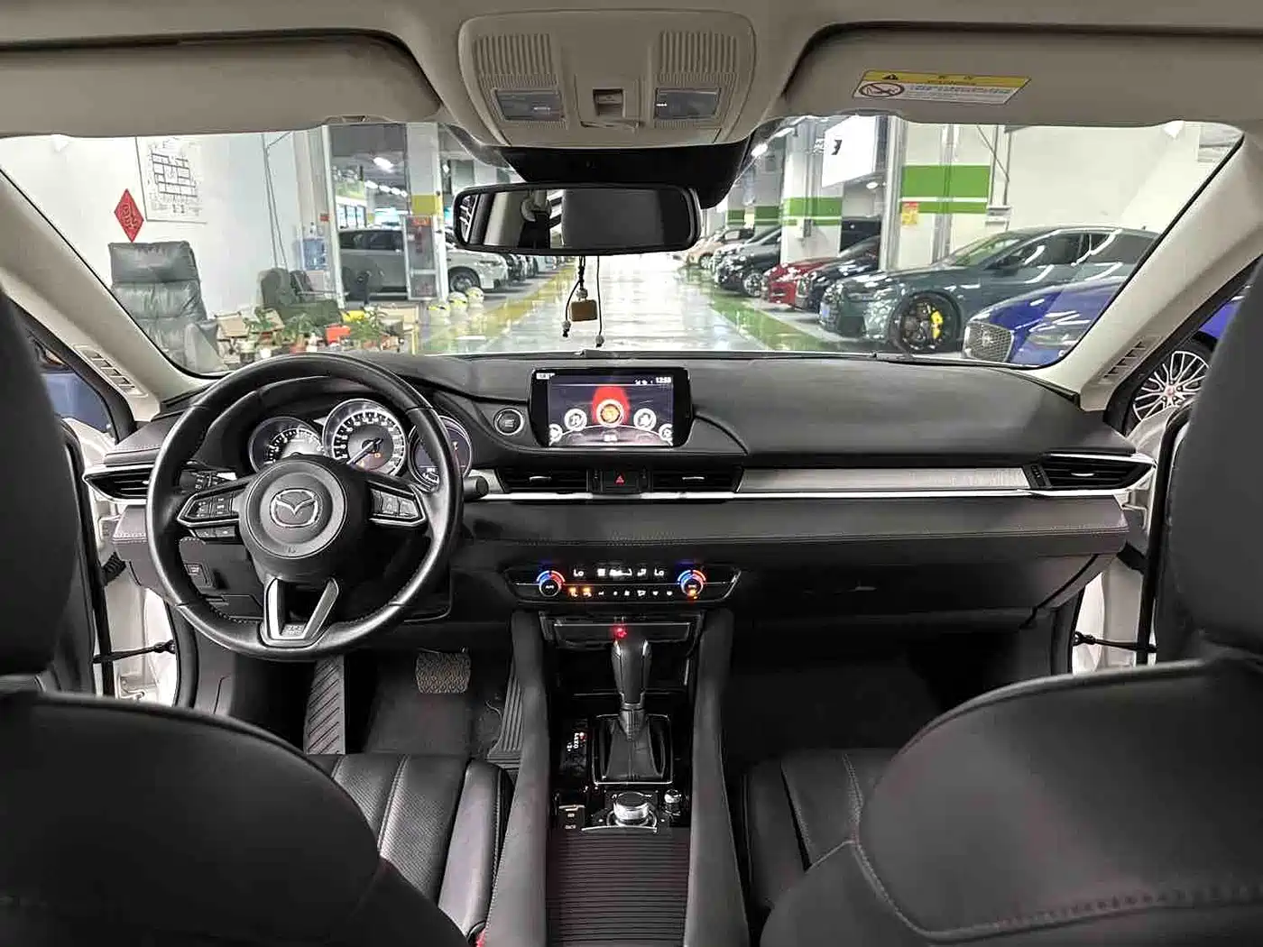 Photo 9 - Mazda Atenza