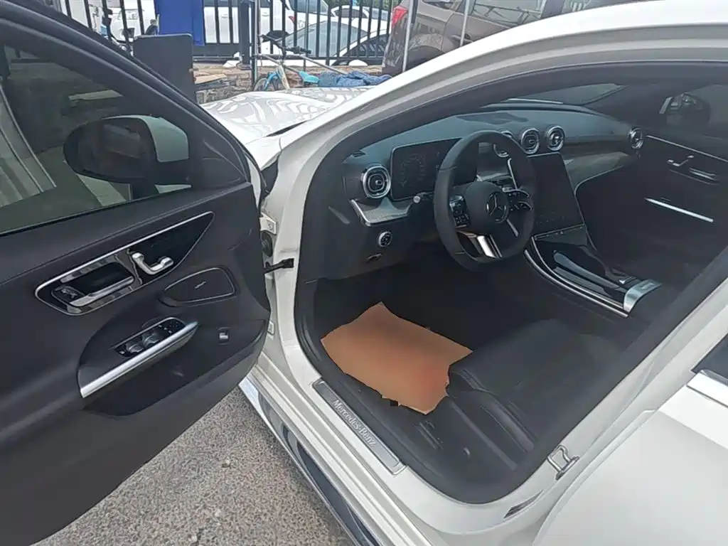 Mercedes-Benz C-Class 2022 Facelift C 260 L Sport фото 16
