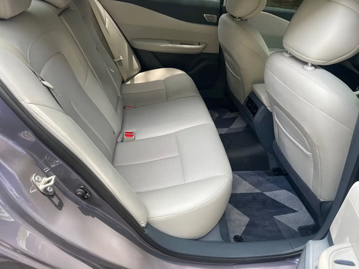 Nissan Teana 2025 2026 2.0T Premium Edition