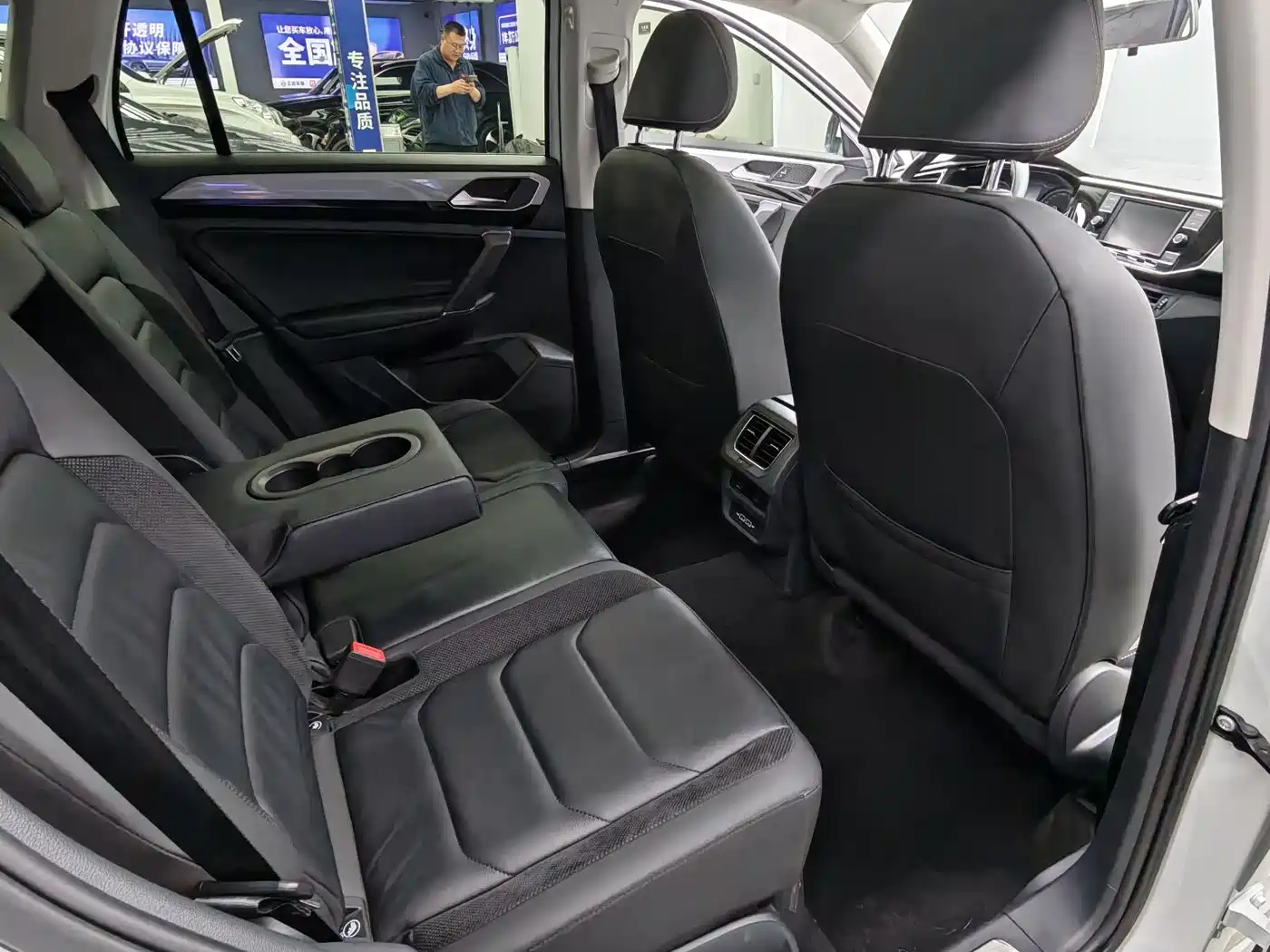 Volkswagen Tayron 2019 330TSI 2WD Luxury China VI фото 12