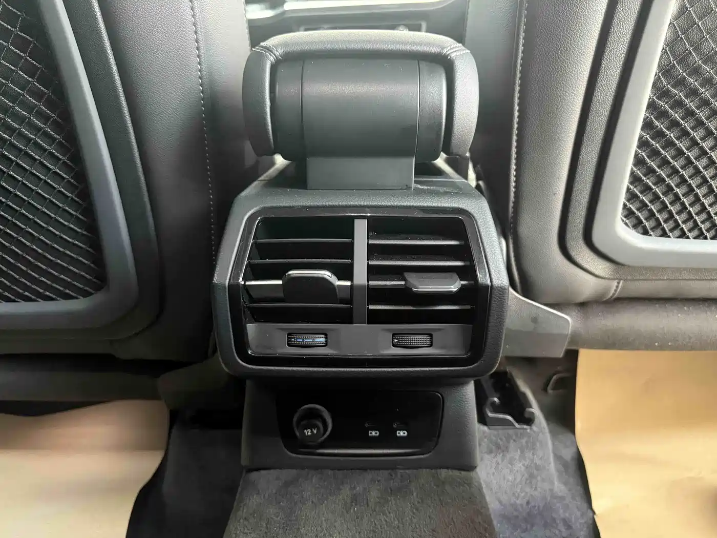 Audi Q3 2023 35 TFSI Fashion Dynamic (1.4T) фото 22