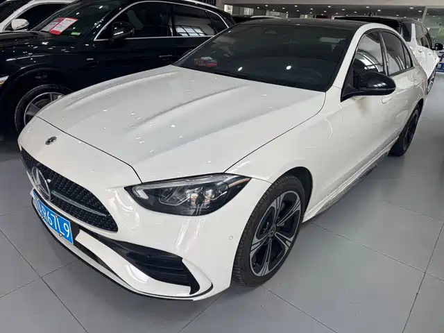 Mercedes-Benz C-Class 2021