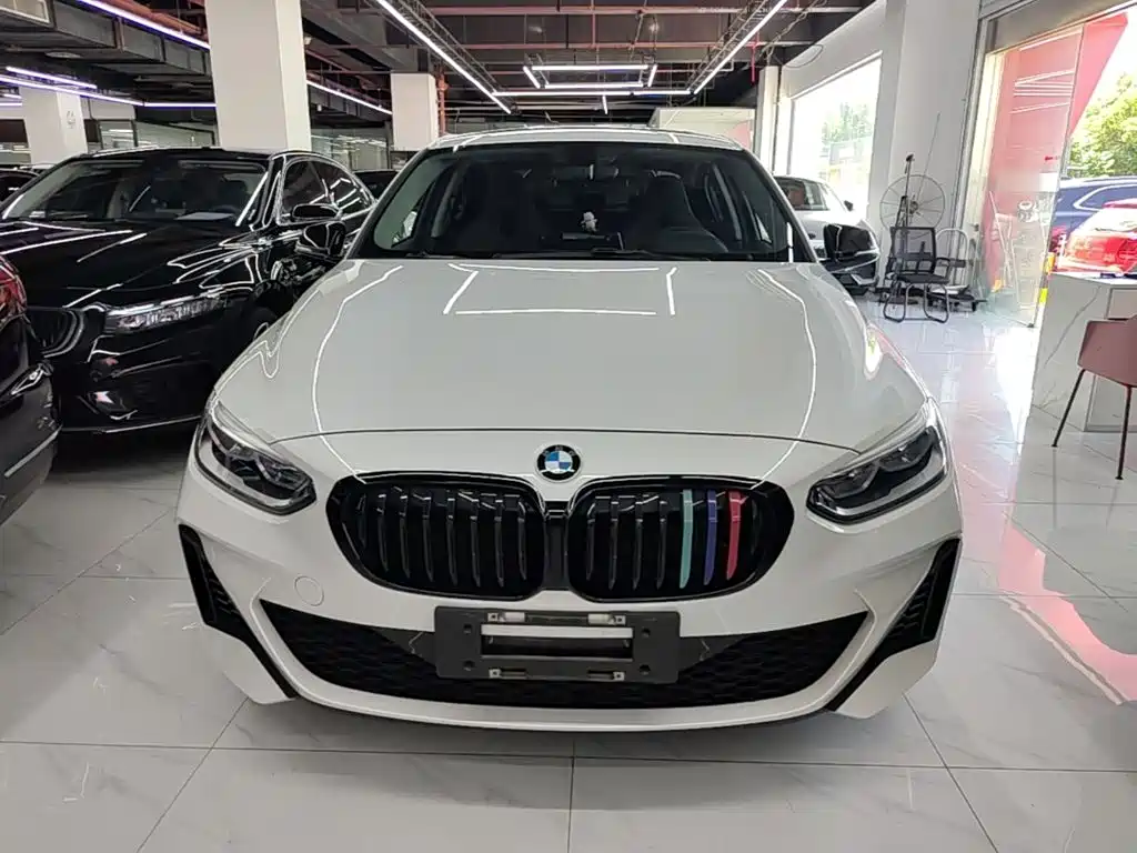 BMW 1 Series 2024 2023 125i M Sport Shadow Edition