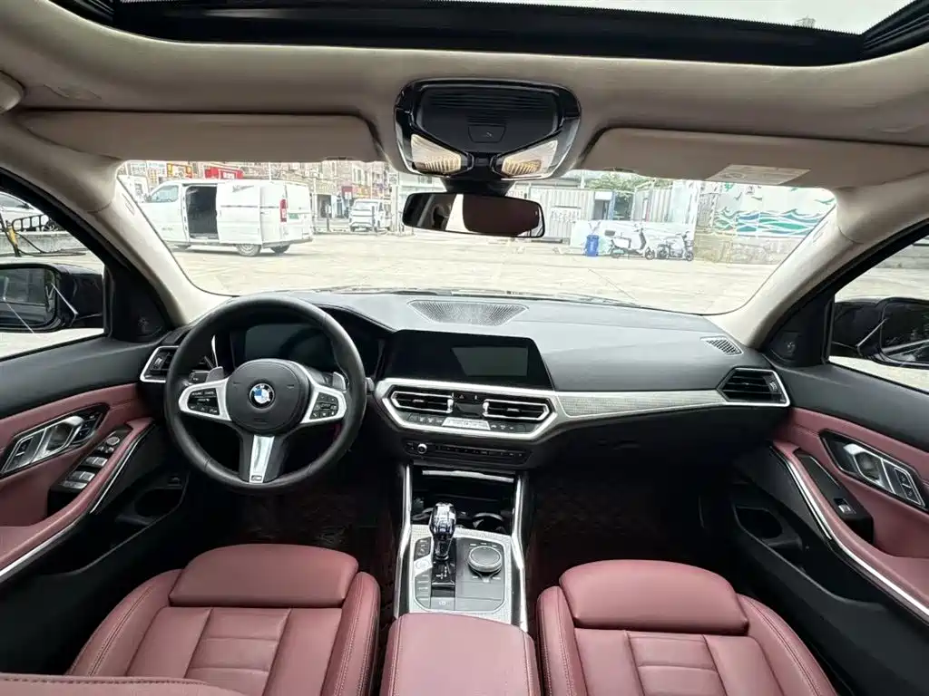 BMW 3-SERIES