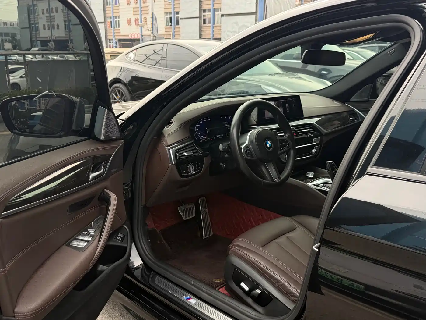 BMW 5 Series 2020 525Li M Sport Package фото 8