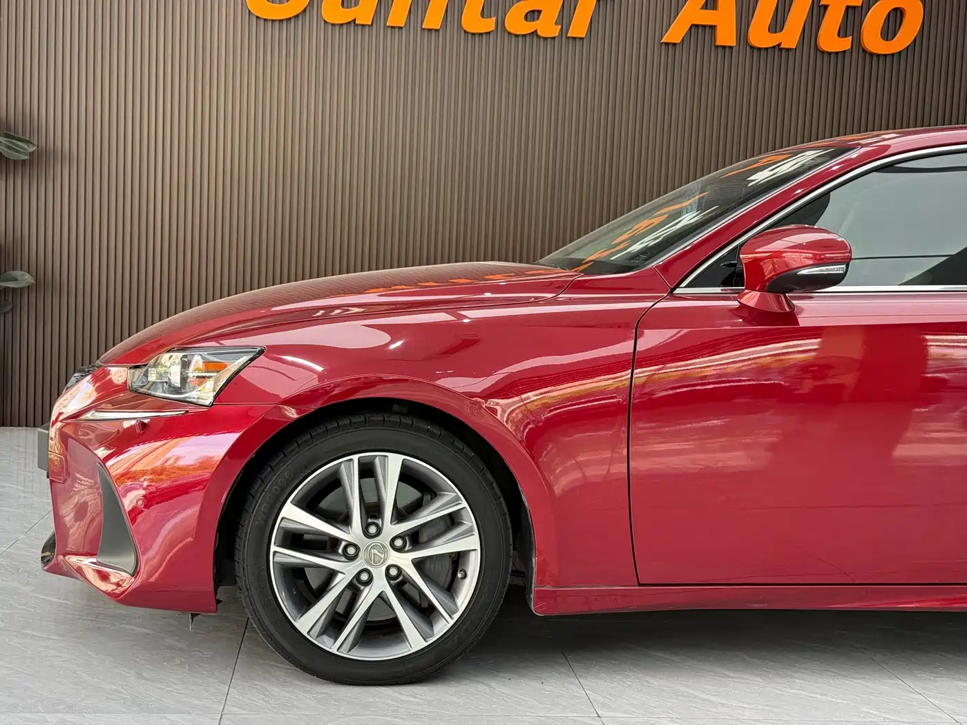 Lexus IS 2018 2017 300 Fashion Edition