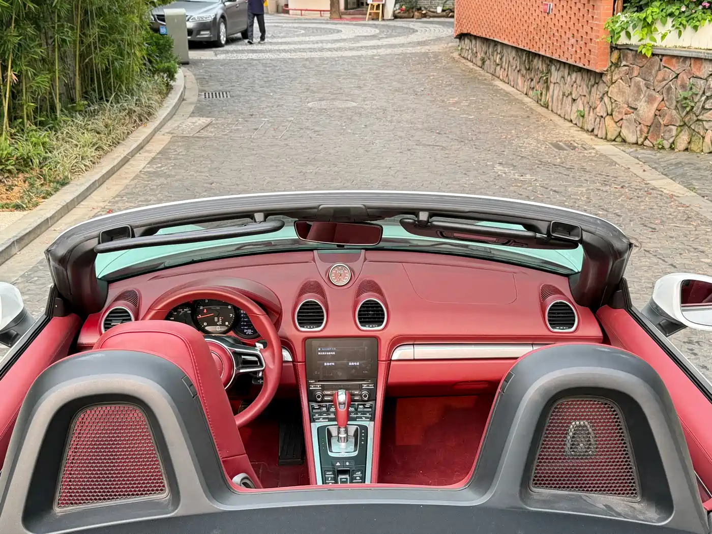 Porsche 718 2016 Boxster 2.0T фото 8