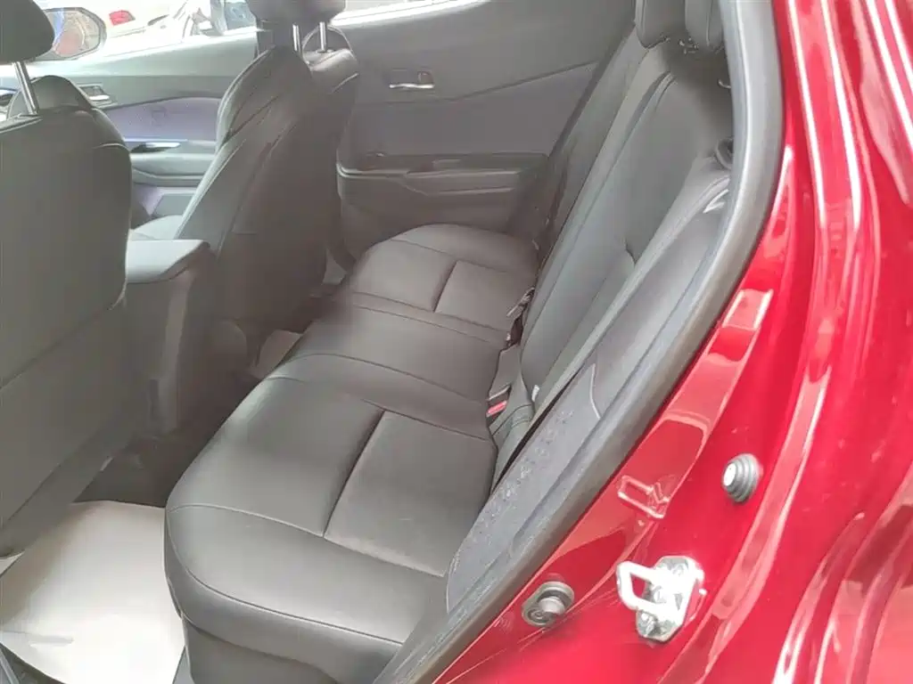 Toyota IZOA 2018 2.0L Speed Edition China VI фото 17