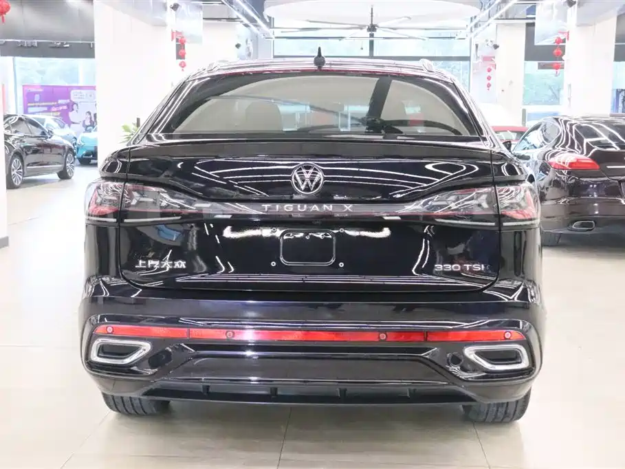 VOLKSWAGEN TIGUAN X