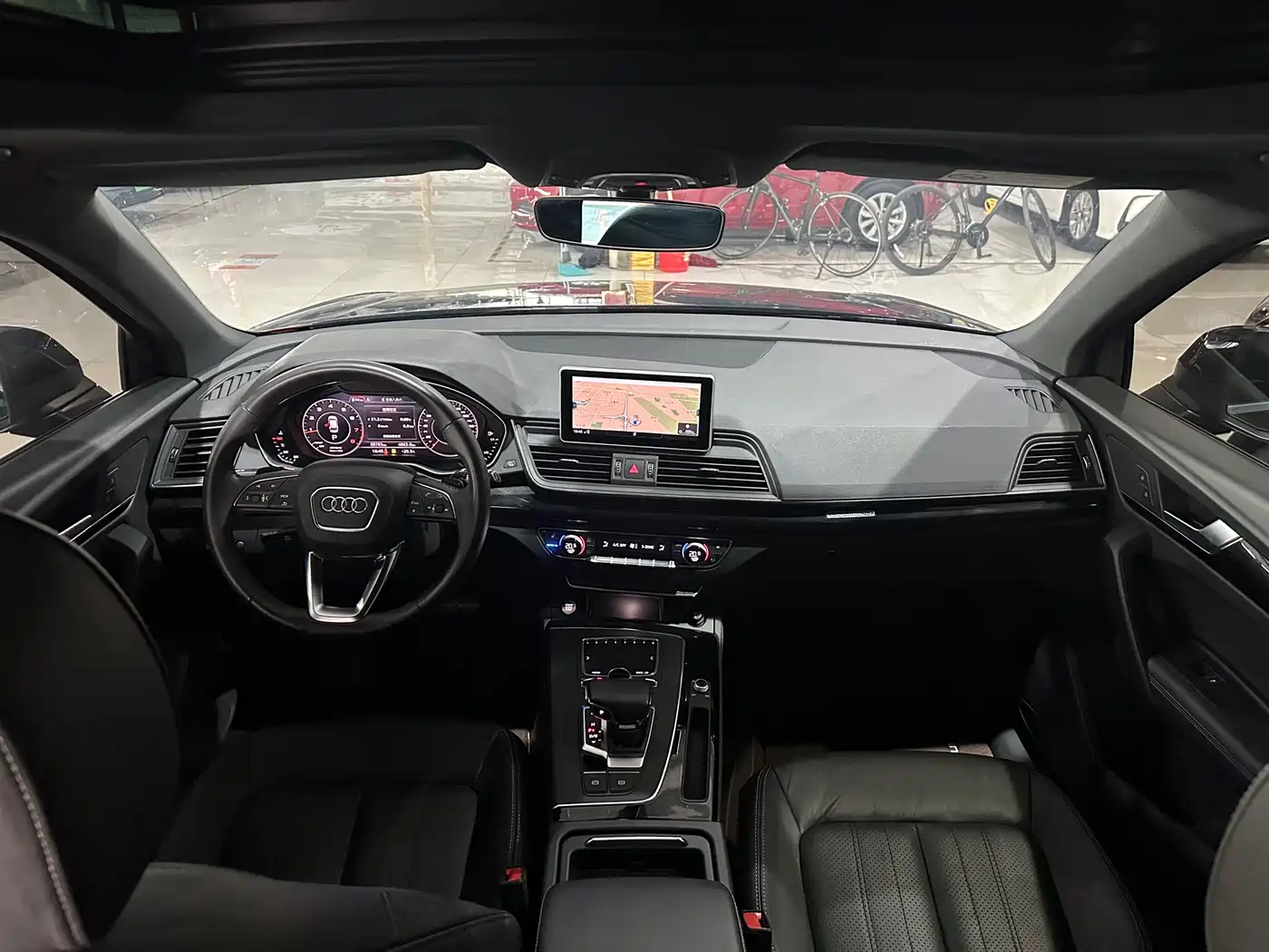 Audi Q5L 2020 Facelift 40 TFSI Honor Fashion фото 9