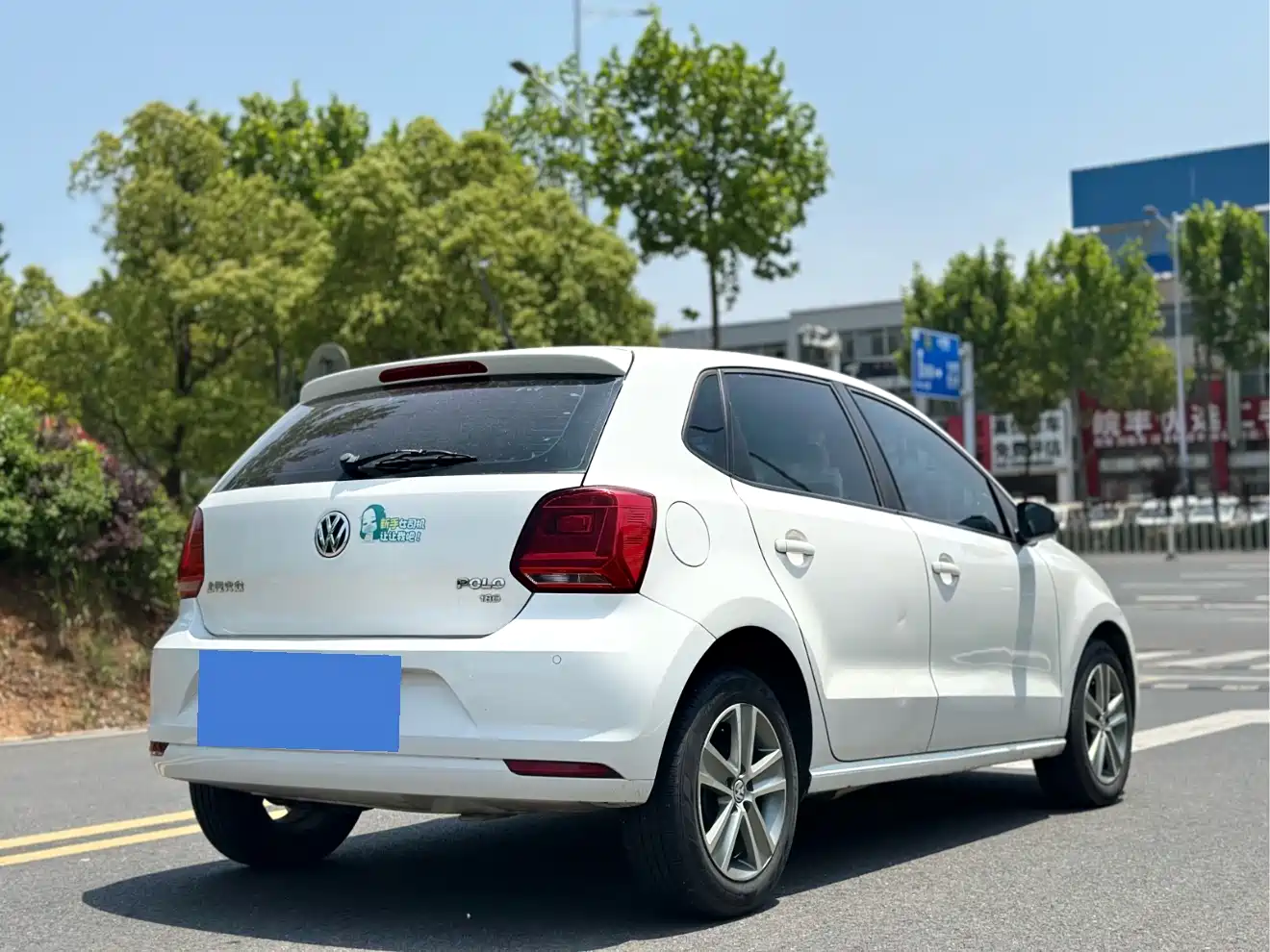 Volkswagen Polo 2016 1.6L Automatic Comfort фото 9