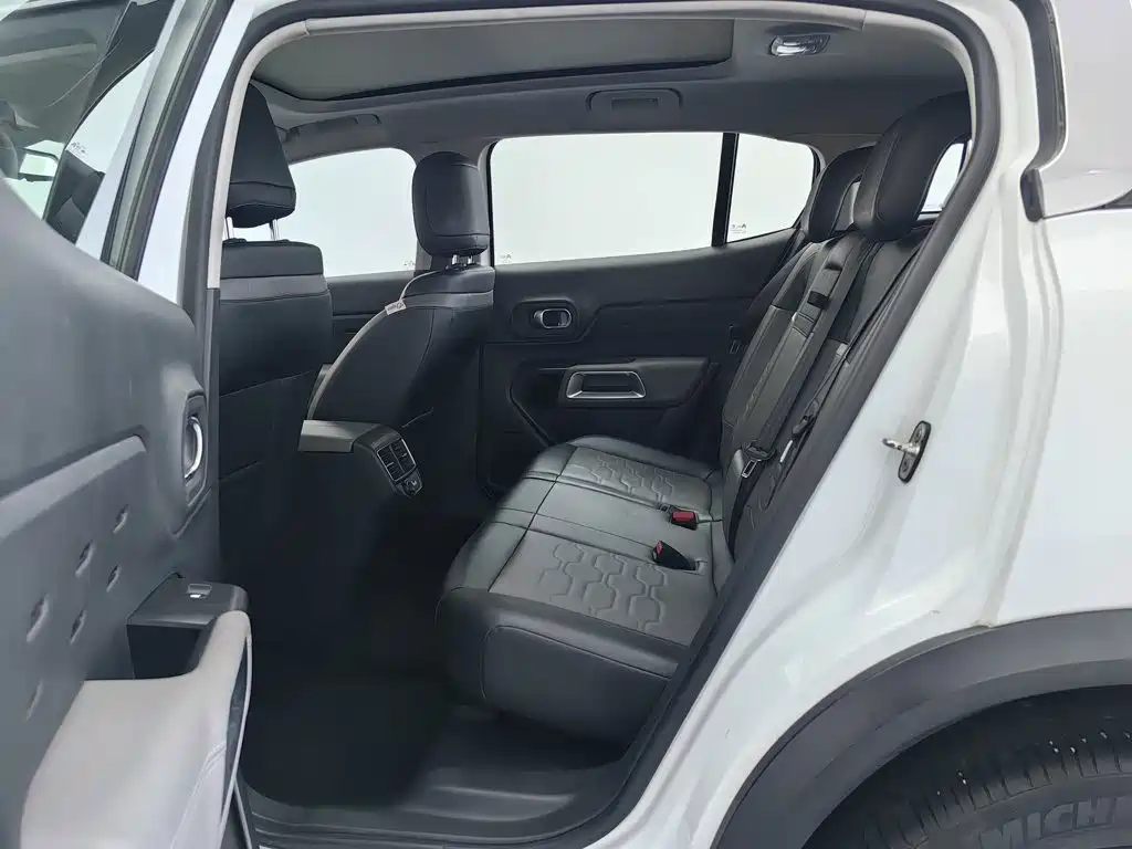 Photo 15 - Citroën Tianyi C5 AIRCROSS