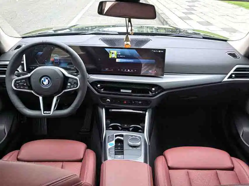 BMW i3 2025 2025 eDrive 35 L