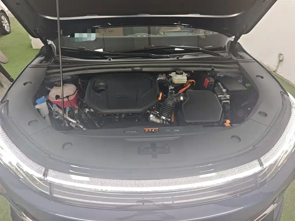 Geely Galaxy Galaxy A7 2025 EM-i фото 20