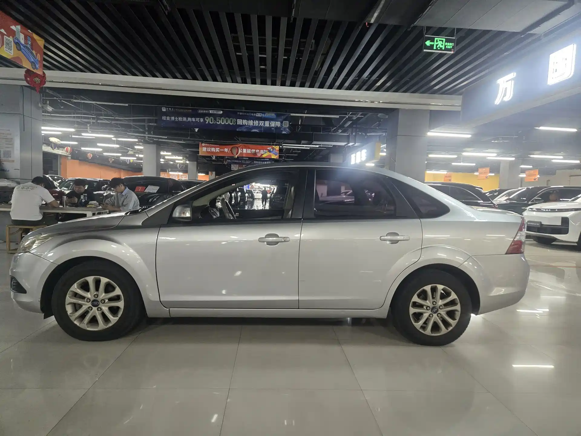 Фото 3 - Ford Focus