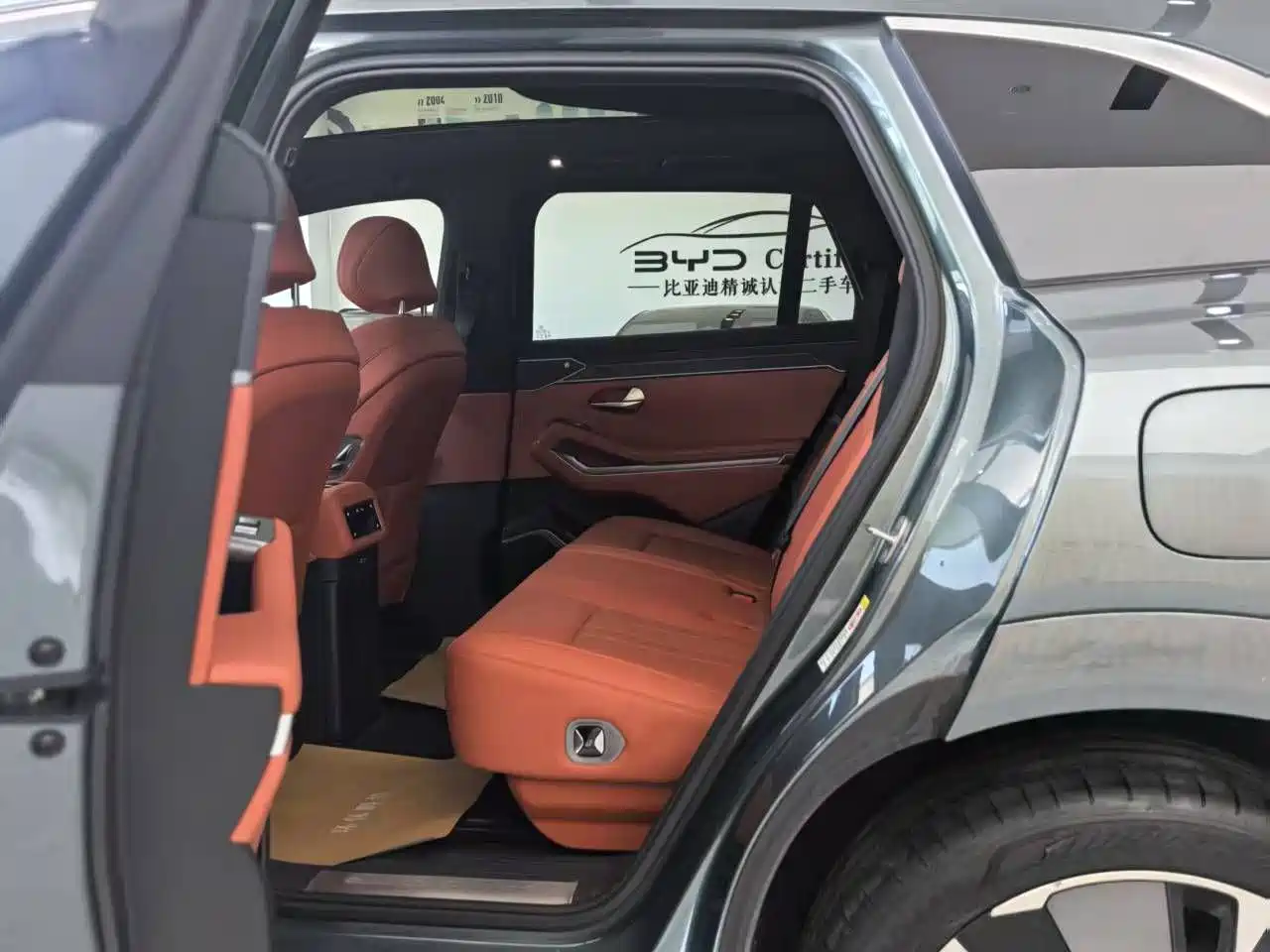 BYD Tang L 2025 DM 175KM Drone Player Edition фото 7