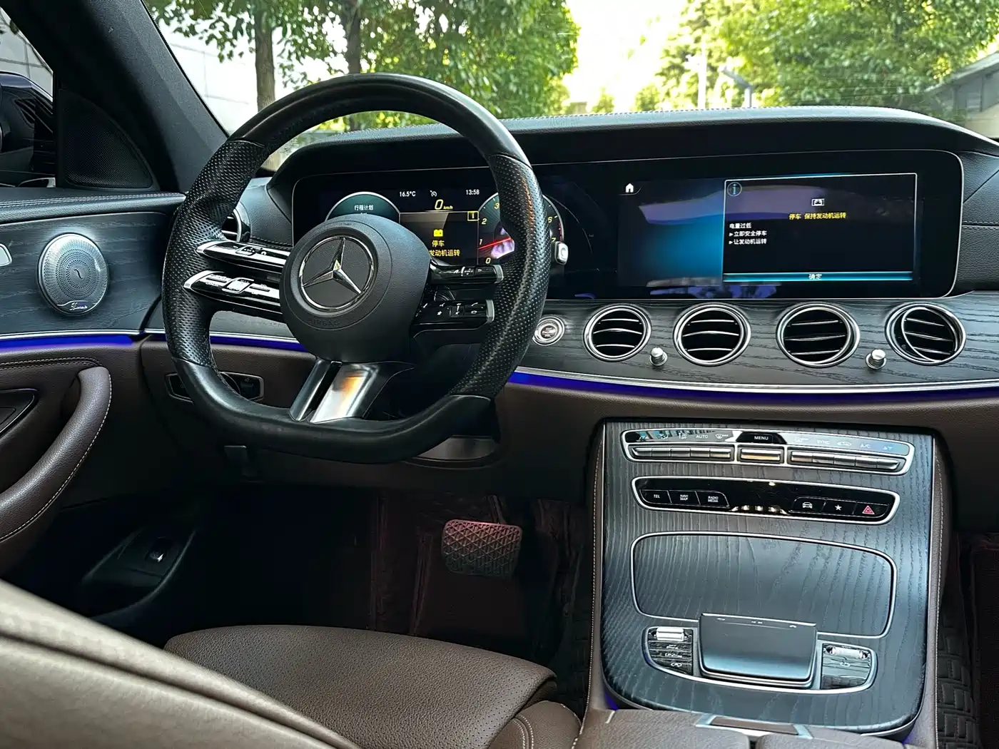 Mercedes-Benz E-Class 2022 E 300 L Sport Fashion фото 6