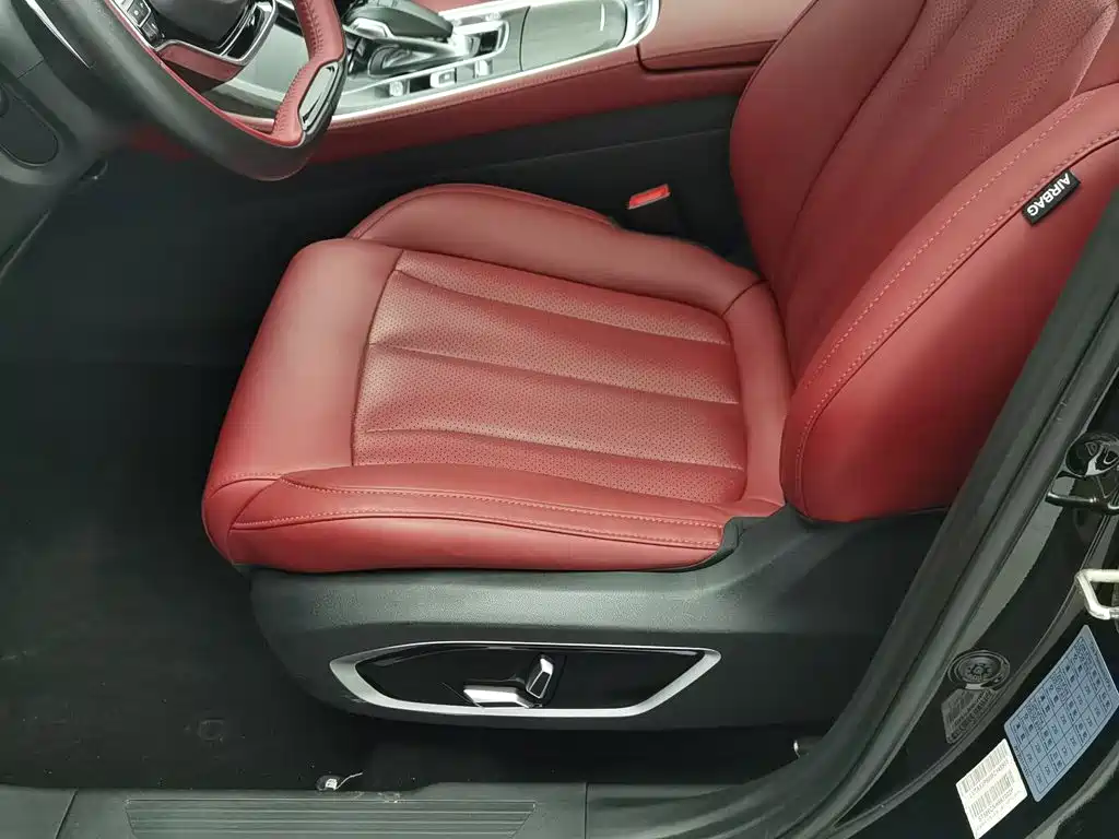 Dongfeng Fengguang Fengguang 580 2022 2022 1.5T Auto Luxury Enjoyment Model