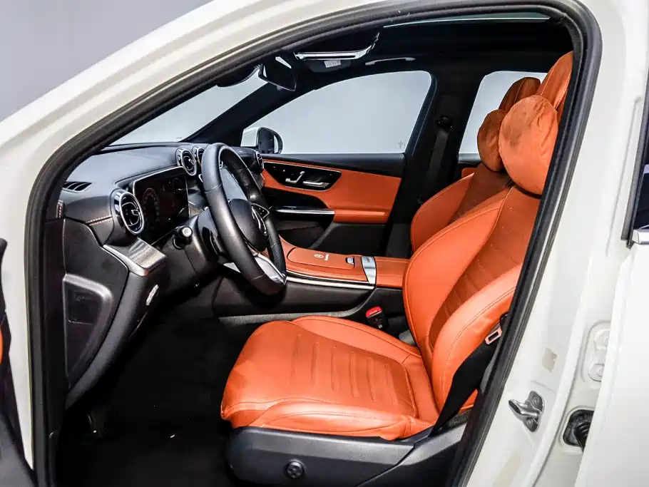 Фото 9 - Mercedes-Benz GLC