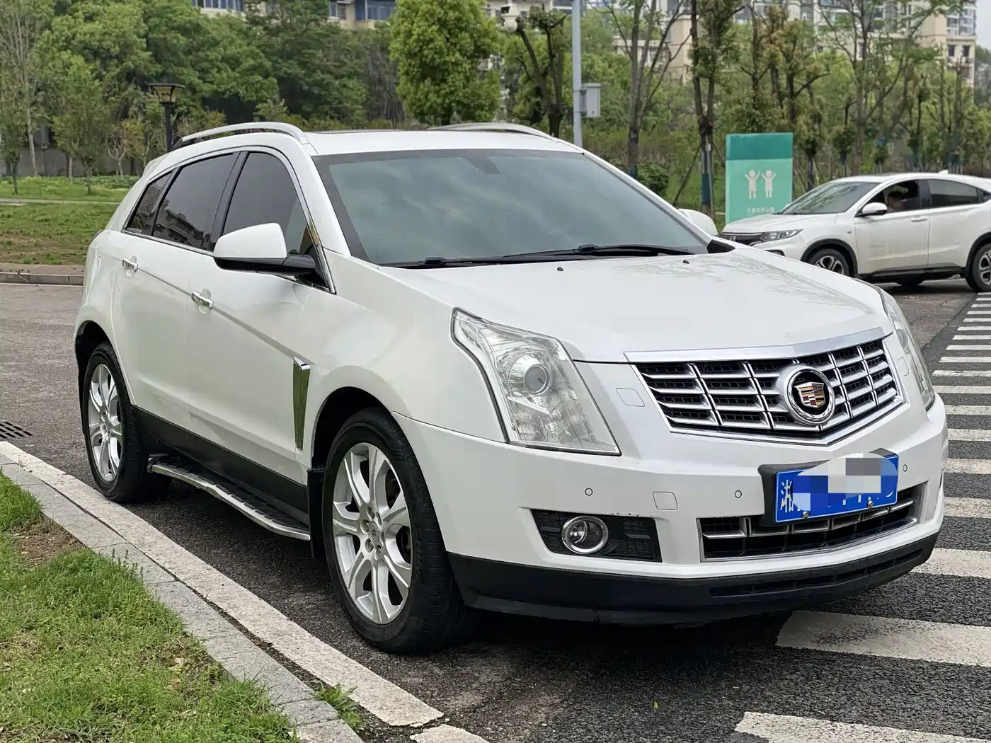 Cadillac SRX 2014 3.0L Leading Model фото 3